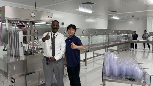 Latest company news about 실험실 효율성 근대화: 자동화 된 페트리 접시 충전 라인에 대한 궁극적 인 지침